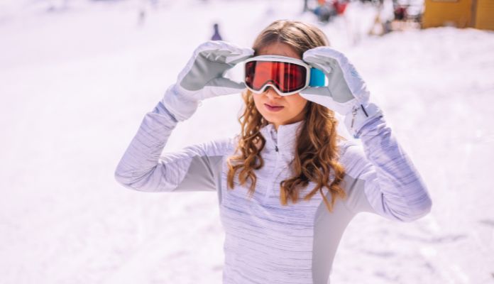 C’est la saison des sports de neige… Attention les yeux !
